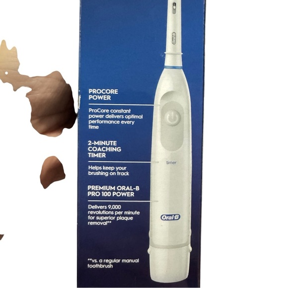 Oral-B PRO 100 3D White Battery Toothbrush New in Box with Brush Head & Batterie - Picture 11 of 14